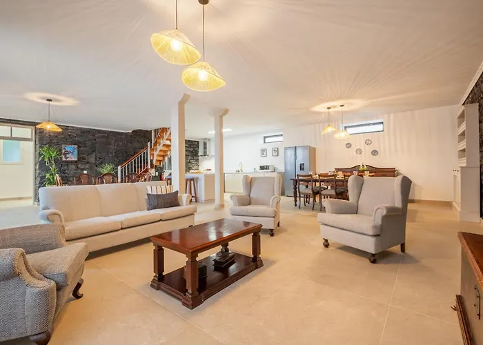 Rosa Mare By Homie Vila