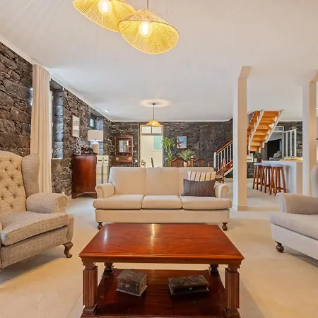 Rosa Mare By Homie Willa *