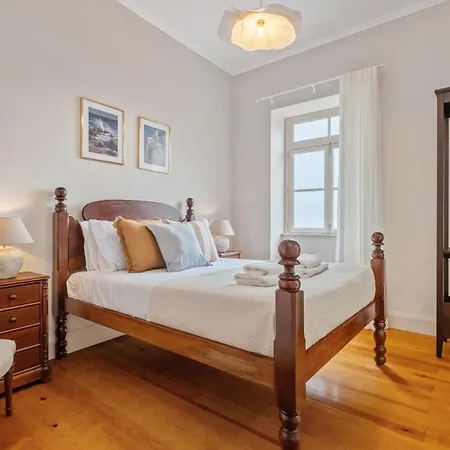 Rosa Mare By Homie Willa